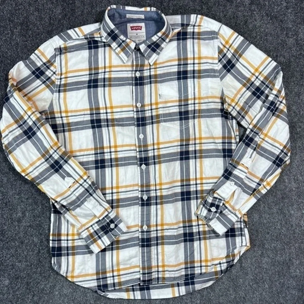 Levi's Men Button Down Shirt Plaid‎ Size Medium 100% Cotton Front Pocket